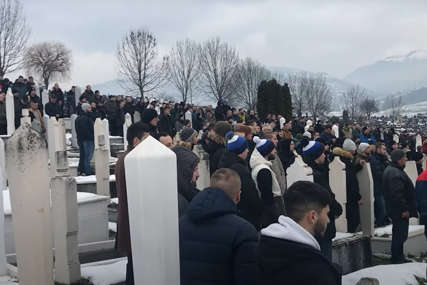 "Meša je bio odan prijatelj i vjeran navijač Želje" Sahranjen mladić koji je brutalno ubijen u Sarajevu (VIDEO)