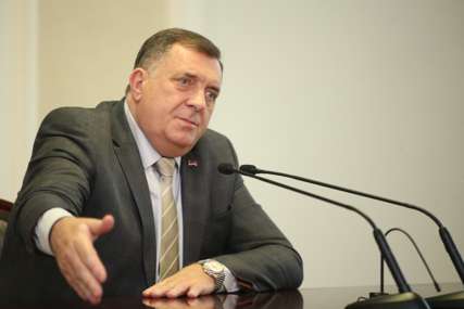 "Izetbegović je u svoju glavu svašta uvalio" Dodik poručio da nikad neće dati saglasnost da bilo čije trupe uđu u BiH