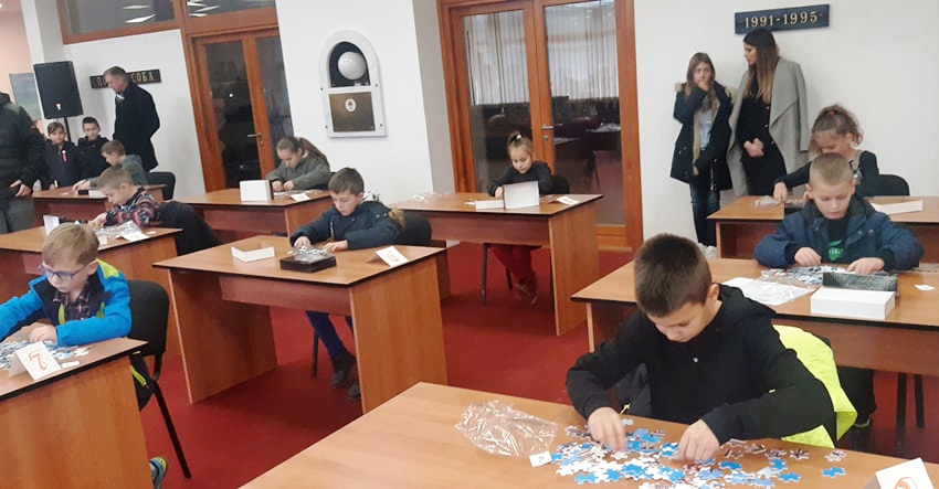 Organizovane zabavne aktivnosti za djecu: U Mrkonjić Gradu održan prvi NIKOLJDANSKI DJEČIJI SABOR