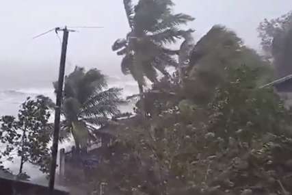ŽRTVE NEPOGODE Najmanje tri osobe poginule usljed snažnog tajfuna