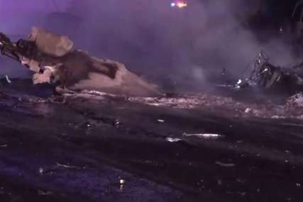 Avion pao na naselje u Kaliforniji: Još nema podataka o žrtvama (VIDEO)