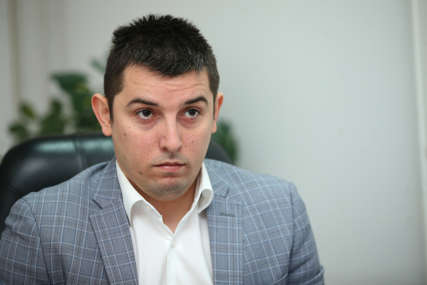 “Naklonjen sarajevskom političkom establišmentu” Šulić istakao da je Šmitov izvještaj obmana javnosti
