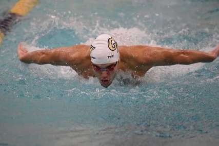 Srpski plivač oborio rekord Majkla Felpsa