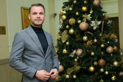 Gradonačelnik Stanivuković čestitao Božić "Želim vam da ovaj praznik provedete u miru i okruženi svojim najmilijima"