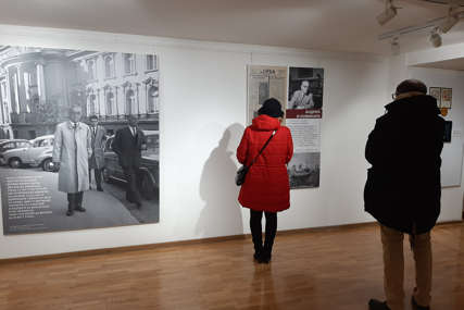60 godina od Andrićeve „Nobelove nagrade“ Kusturica otvorio dokumentarnu izložbu u Višegradu (FOTO)