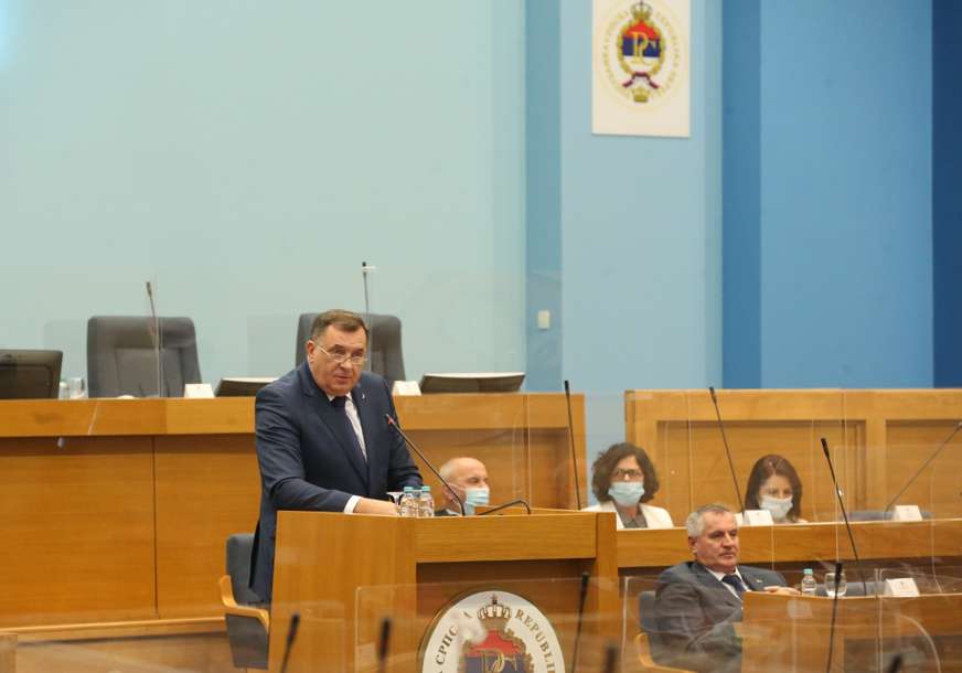 “To ne znači da Srbi odmah treba da izađu“ Dodik otkrio koje su mogućnosti u slučaju Oružanih snaga BiH