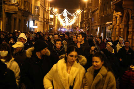 PROTEST U ZAGREBU Građani protiv kovid potvrda, čuli se i pozivi za rušenje Vlade