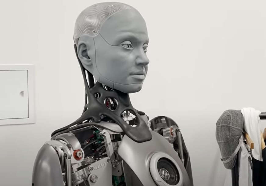 MODERNE TEHNOLOGIJE I LJUBAV Na noć s robotom bi pristala četvrtina žena