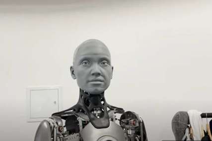 "Ovo čak i nas počinje da plaši" Robot koji se toliko ponaša kao čovjek da zbog njega brinu i njegovi tvorci (VIDEO)