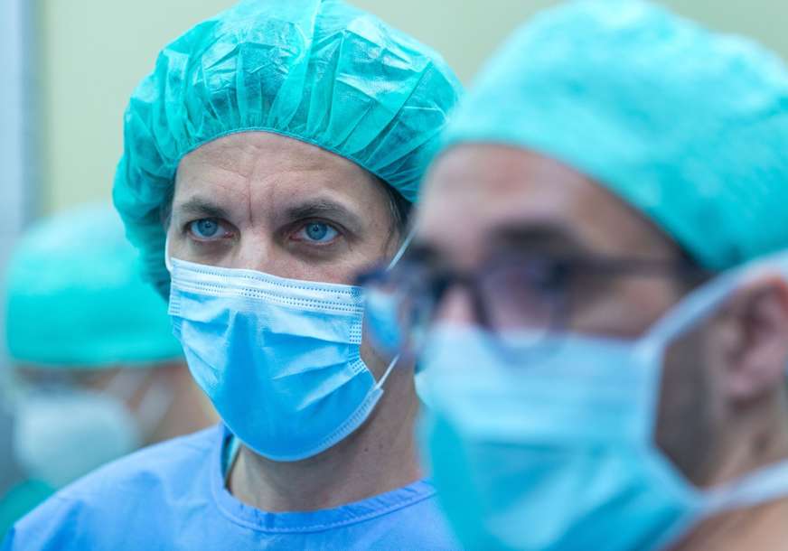 Dr Tomaž Štupnik za Srpskainfo: Transplantacija pluća nije očajnički potez, ali pacijent mora da ispunjava OVE VAŽNE USLOVE