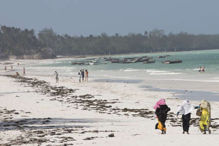 OMIKRON PRIZEMLJIO AVIONE Grupa srpskih turista zbog otkazanog leta ostala na Zanzibaru