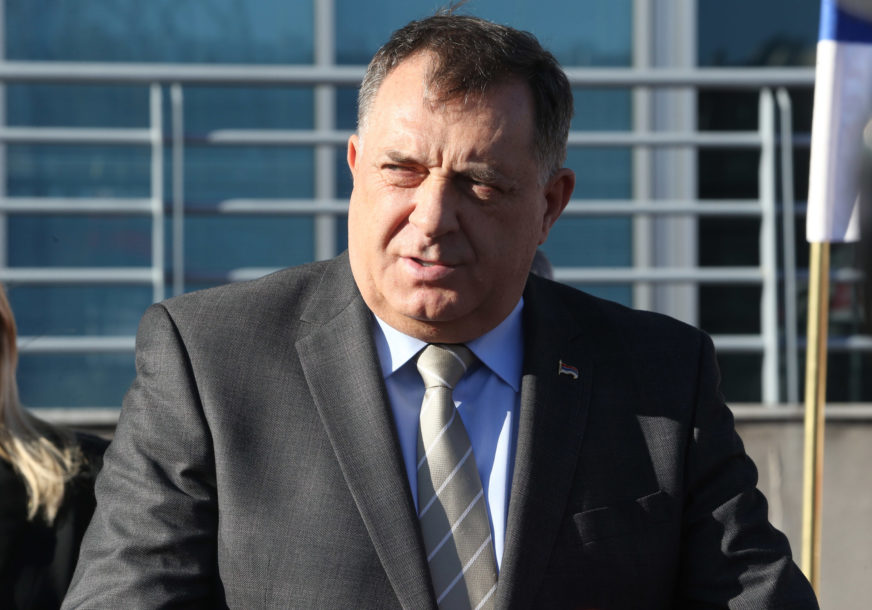Dodik odgovorio Turkovićevoj "Ne mogu da zamislim zemlju u kojoj se ministri RADUJU SANKCIJAMA ZA SVOJE GRAĐANE"