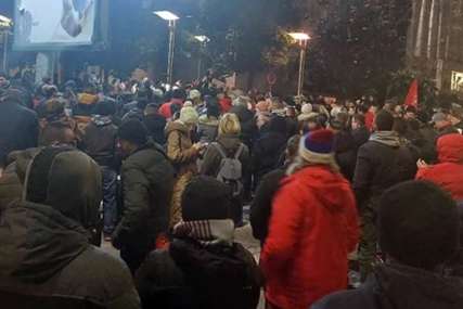 “Izdaja povjerenja” Sutra protest u Podgorici zbog smjene Bečića