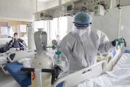 KORONA PRESJEK U SRBIJI Registrovano još 977 zaraženih, preminulo petoro ljudi