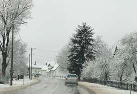 Zimski raport iz Potkozarja: Snježna idila, a putevi prohodni (FOTO)