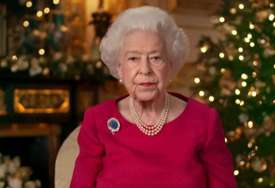 Održava se ulična parada: Kraljice Elizabeta proslavlja 70 godina na britanskom tronu