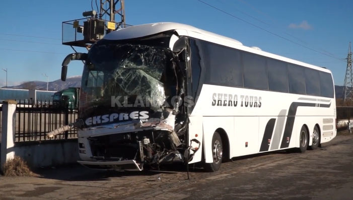 NESREĆA U BUGARSKOJ Autobus sa putnicima sa Kosova sletio s puta, 29 putnika povrijeđeno (VIDEO)