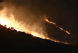 Katastrofa u Omišu: Izgorjelo oko 1.000 hektara, Plenković stigao na lice mjesta