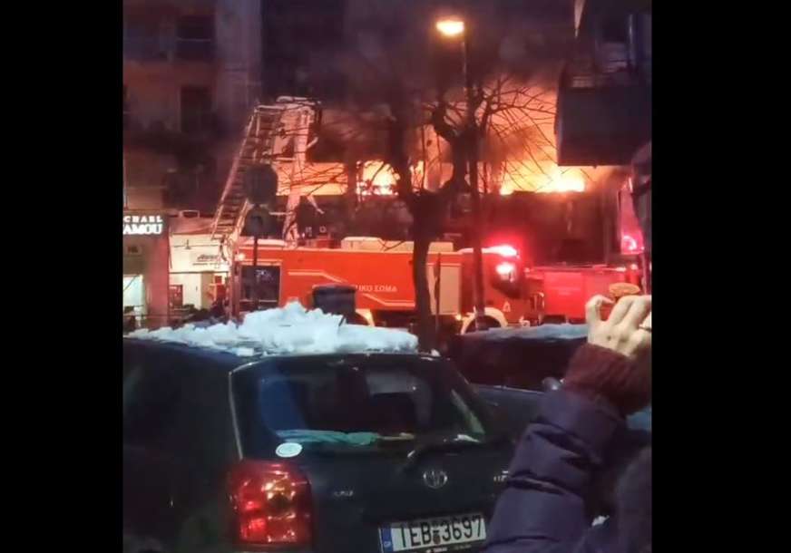 Eksplozija u centru Atine: Oštećeno nekoliko zgrada, IMA POVRIJEĐENIH (VIDEO)