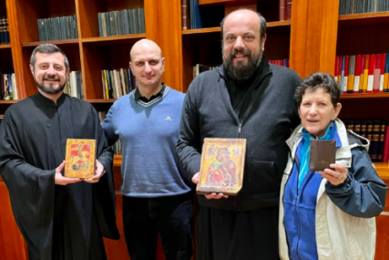 "LJUDSKI I KOMŠIJSKI GEST"  Porodica Jašarević iz Mostara sačuvala ikone i vratila ih pravoslavnoj crkvi (FOTO)