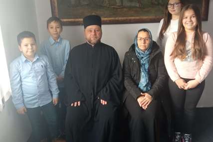 Čudesna sudbina prote Srđana i popadije Ljiljane: Žive u manastiru i odgajaju četvoro djece (FOTO)