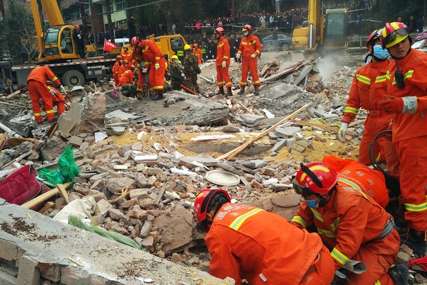POGINULO NAJMANJE TROJE LJUDI Nakon eksplozije oko 20 zarobljenih u ruševinama zgrade