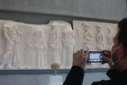 KULTURNA BAŠTINA Dio mermernog ukrasa s Partenona vraćen sa Sicilije u Atinu