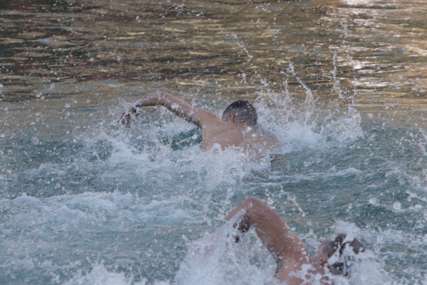 PRVI PUT ZA NAJMLAĐE Plivanje za Časni krst biće i za djecu u zatvorenom bazenu
