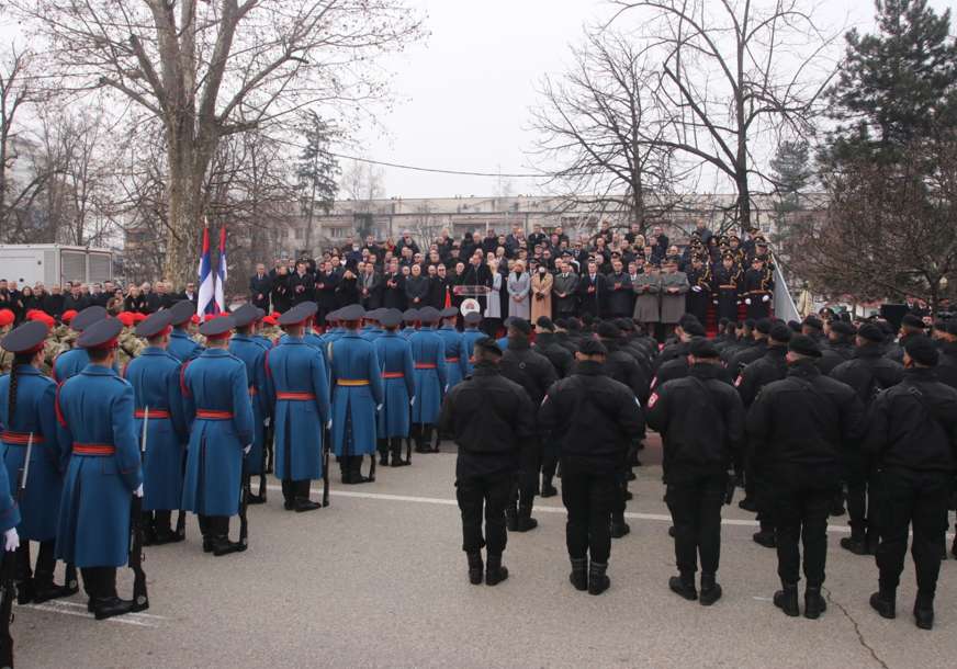 Održana generalna proba svečanog defilea "Da Dan Republike Srpske proslavimo mirno i dostojanstveno"