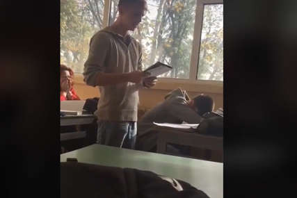 "PJESNIK GODINE!" Srednjoškolac pred razredom izrecitovao pjesmu repera Bube, Jale i Cobija i pokrenuo buru (VIDEO)