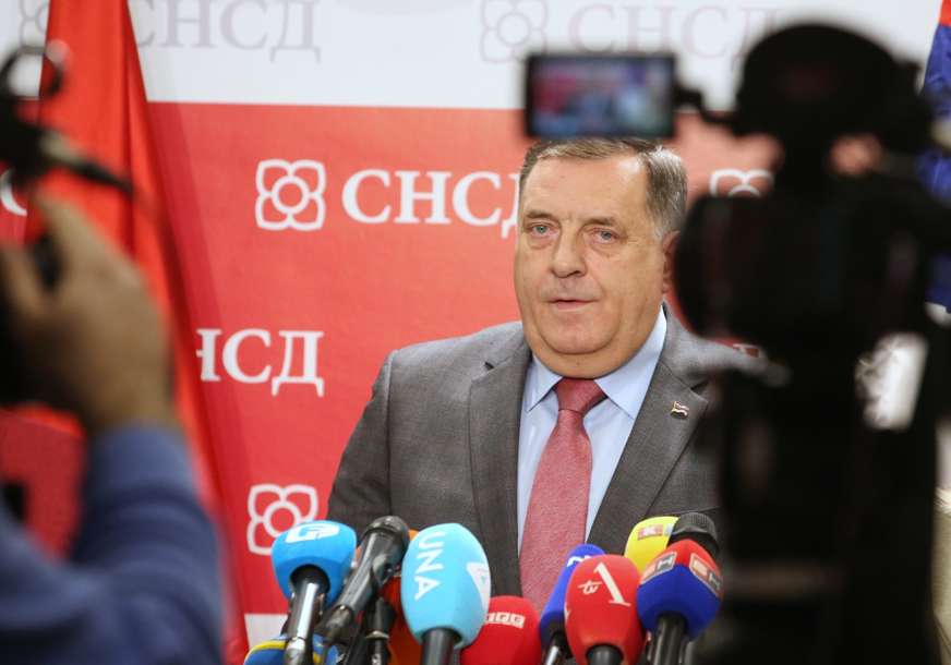 "Volio bih da to urade“ U slučaju kolektivnih sankcija protiv Srpske, Dodik tvrdi da bi to automatski značilo njenu nezavisnost (FOTO)