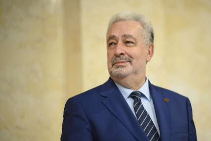 “Biću u svakom pokretu koji doprinosi razvoju zemlje“ Krivokapić poručio da neće biti poslanik u crnogorskom parlamentu