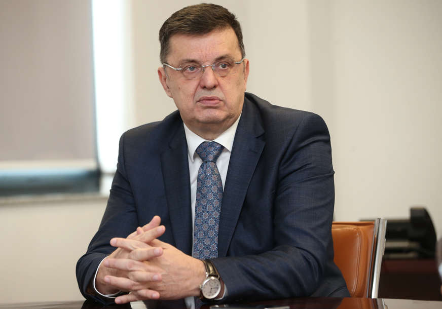 Tegeltija pokazao optimizam “Očekujem odobrenje za uvoz žitarica iz Srbije”