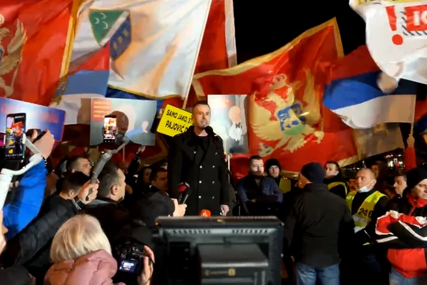 "Blokadom protiv izdaje" Počelo najavljeno okupljanje građana u Crnoj Gori