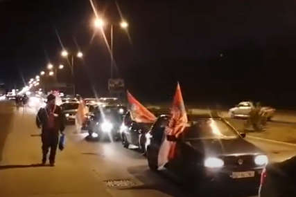 PROTESTI U CRNOJ GORI Blokada 17 saobraćajnica, na ulicama pristalice Demokratskog fronta (VIDEO)