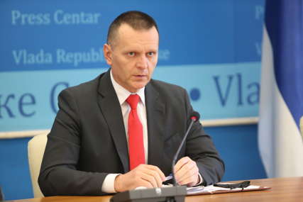 “Čisto narušavanje mog integriteta” Lukač podnio prijavu za klevetu protiv blogera Radovanovića