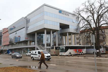 POVJERLJIVO Investiciono-razvojna banka Srpske odbila da kaže ko su dužnici čija potraživanja je otkupio Stevanović