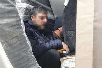 Krili se u kamionu: Spriječeno krijumčarenje 26 državljana Turske (FOTO)