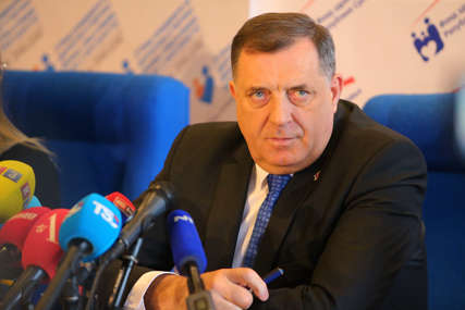 “Ličilo je na osvetu zlog patuljka” Dodik reagovao na Komšićevo obraćanje evroparlamentarcima
