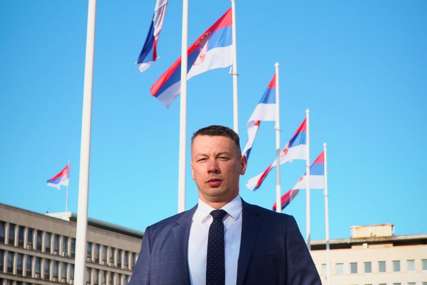Nešić o izjavi Komšića "Nisu mu Orban i Vučić krivi što Federacija četiri godine nije u stanju da izabere vladu"