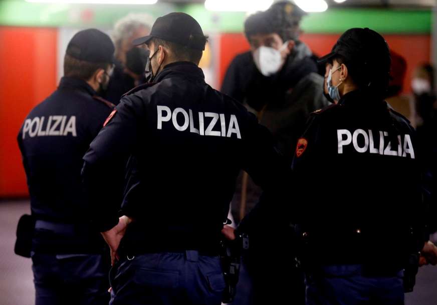 HOROR U ITALIJI Na brodu sa 450 kilograma kokaina pronađen Srbin prerezanog grkljana