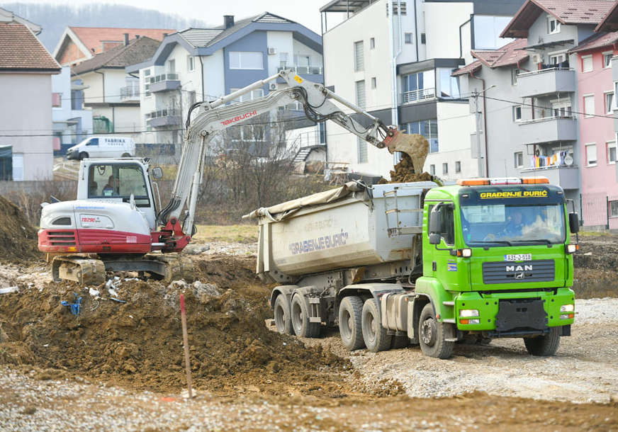 Dobre vijesti za mještane naselja Ada: Počela izgradnja pristupne saobraćajnice i parkinga