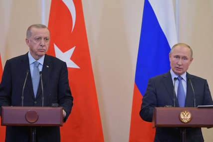 U OPCIJI DVIJE LOKACIJE Erdogan ponudio Putinu da organizuje sastanak sa Zelenskim