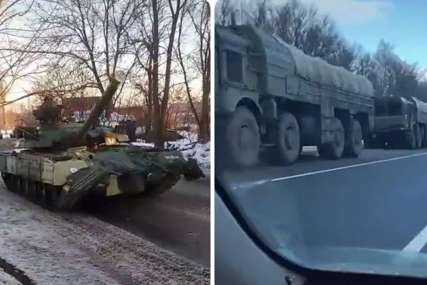 (NE) POVLAČE SE RUSI Tvrde da smanjuju broj trupa kod Ukrajine, ali novi snimci pokazuju beskrajne konvoje tenkova, kamiona, raketa (FOTO, VIDEO)