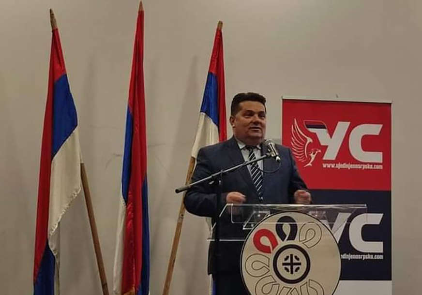 "Pokazati nacionalno jedinstvo" US sa tribine u Trebinju pozvala političke stranke u Srpskoj na dogovor (FOTO)