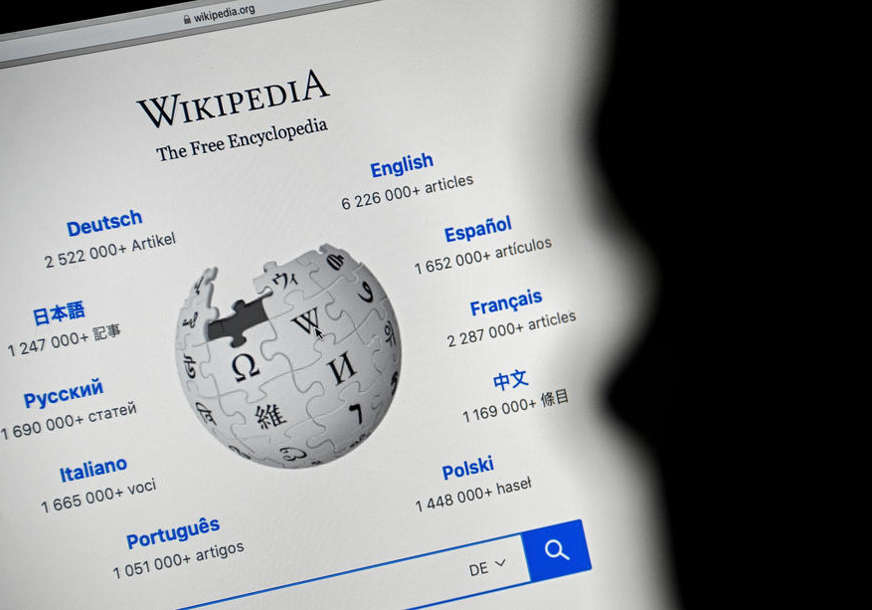 UNESENO VIŠE OD 10.000 REFERENCI "Vikipedija" na srpskom jeziku drugi put najbolja na svijetu