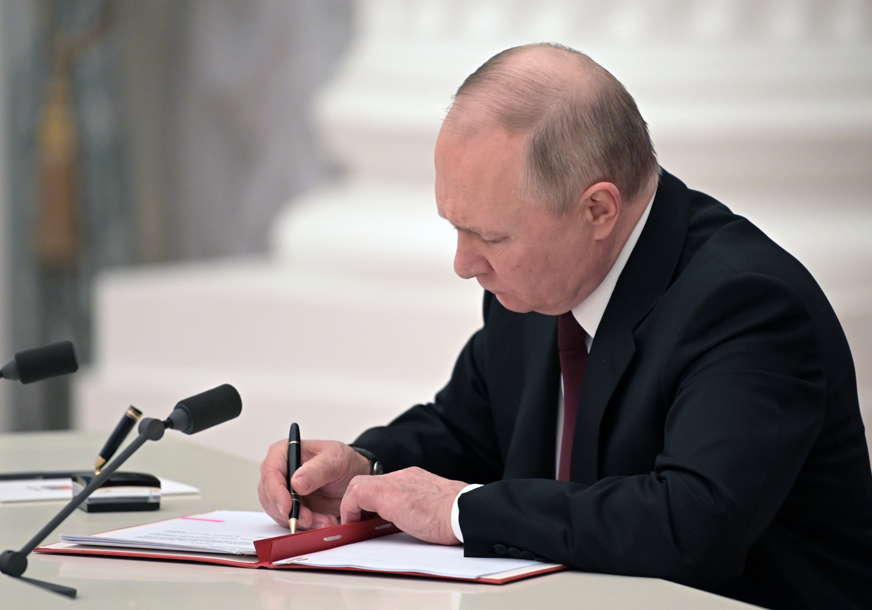 Benet obavio razgovor s Putinom “Predočio je principijelni stav Rusije o rješavanju sukoba”