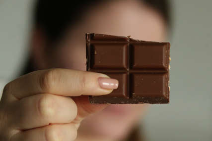 Uživajte u malo tamne čokolade prije spavanja: Četiri večernja obroka za bolje raspoloženje