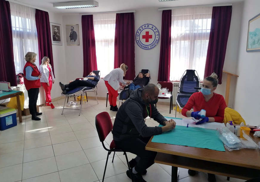 Gest koji spašava živote: Na akciju se odazvalo 47 dobrovoljnih davalaca krvi iz Pala