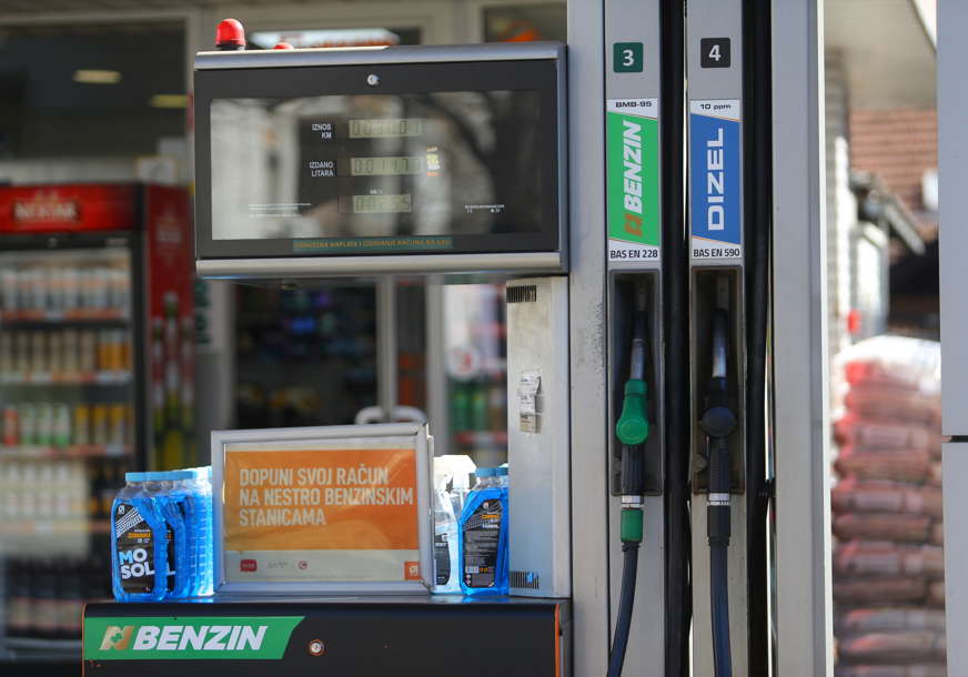 Visina premije iznosi 0,5 KM po litru: Objavljen spisak korisnika regresiranog dizel goriva